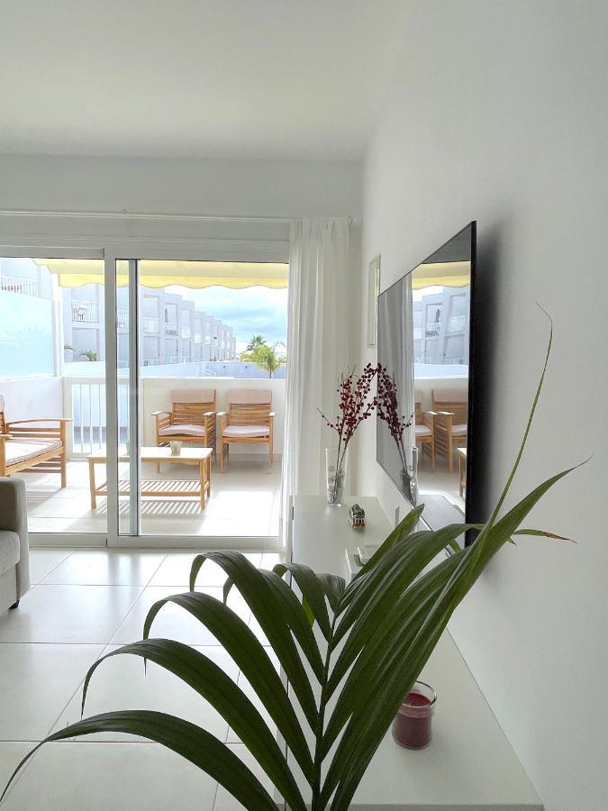 Marco'S Senator Suite Costa Teguise Exterior photo